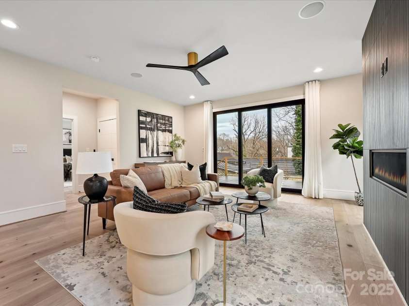 1516 Caldwell Street, Charlotte, NC 28206.  MLS# CAR4222711, YatesRealty ID 10711. 