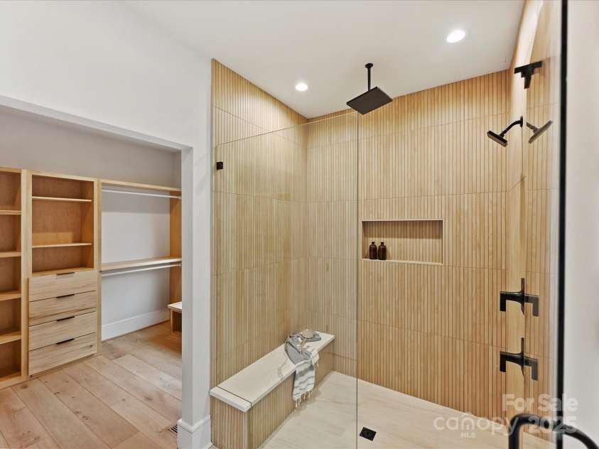 1516 Caldwell Street, Charlotte, NC 28206.  MLS# CAR4222711, YatesRealty ID 10711. 