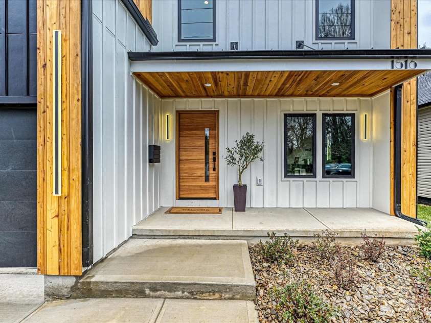 1516 Caldwell Street, Charlotte, NC 28206.  MLS# CAR4222711, YatesRealty ID 10711. 