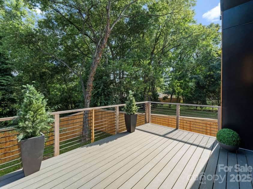 1516 Caldwell Street, Charlotte, NC 28206.  MLS# CAR4302023, YatesRealty ID 10711. 