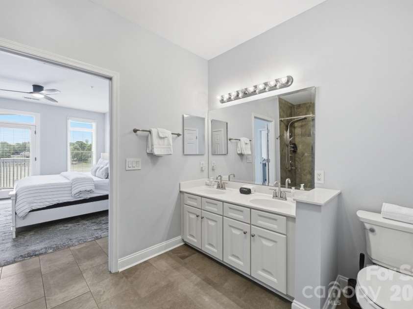 637 Williamson Road, Mooresville, NC 28117.  MLS# CAR4387308, YatesRealty ID 10712. 