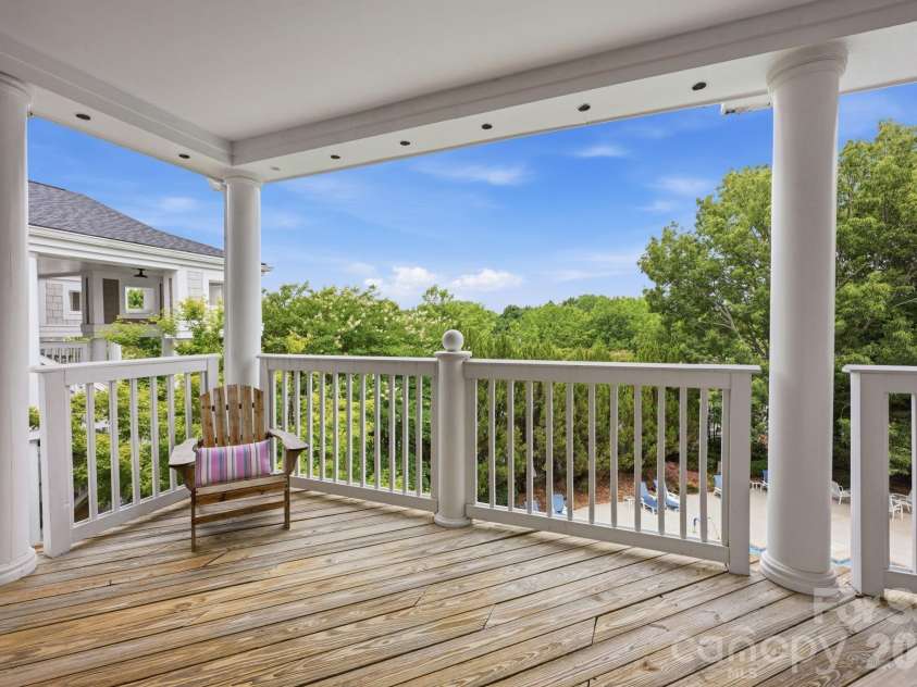 637 Williamson Road, Mooresville, NC 28117.  MLS# CAR4387308, YatesRealty ID 10712. 
