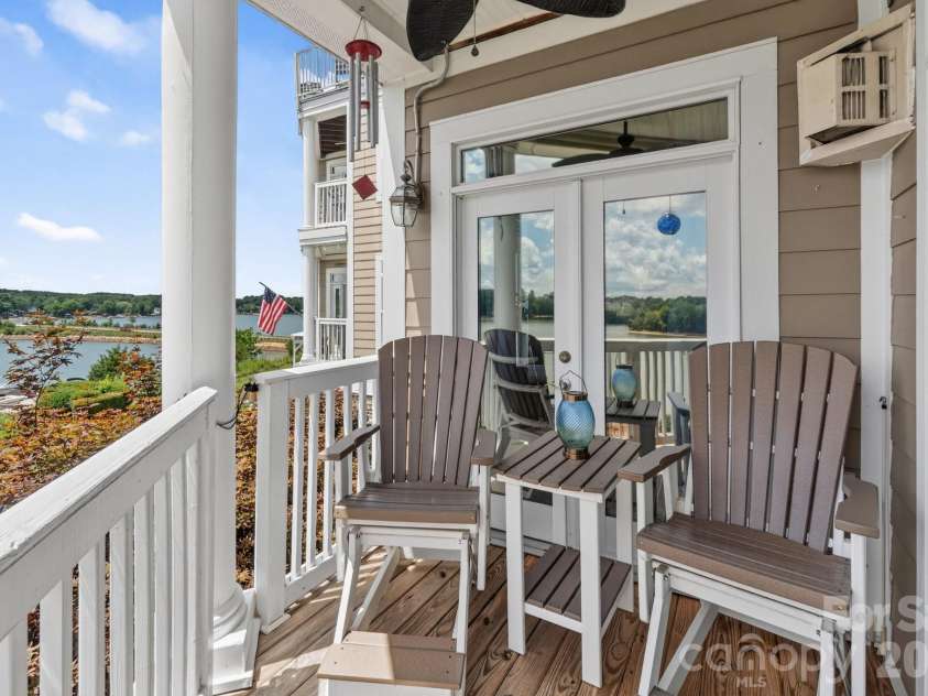 637 Williamson Road, Mooresville, NC 28117.  MLS# CAR4399589, YatesRealty ID 10712. 
