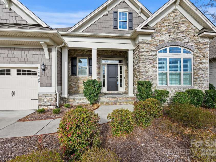 14629 Glen Valley Court, Charlotte, NC 28278.  MLS# CAR4226985, YatesRealty ID 10715. 