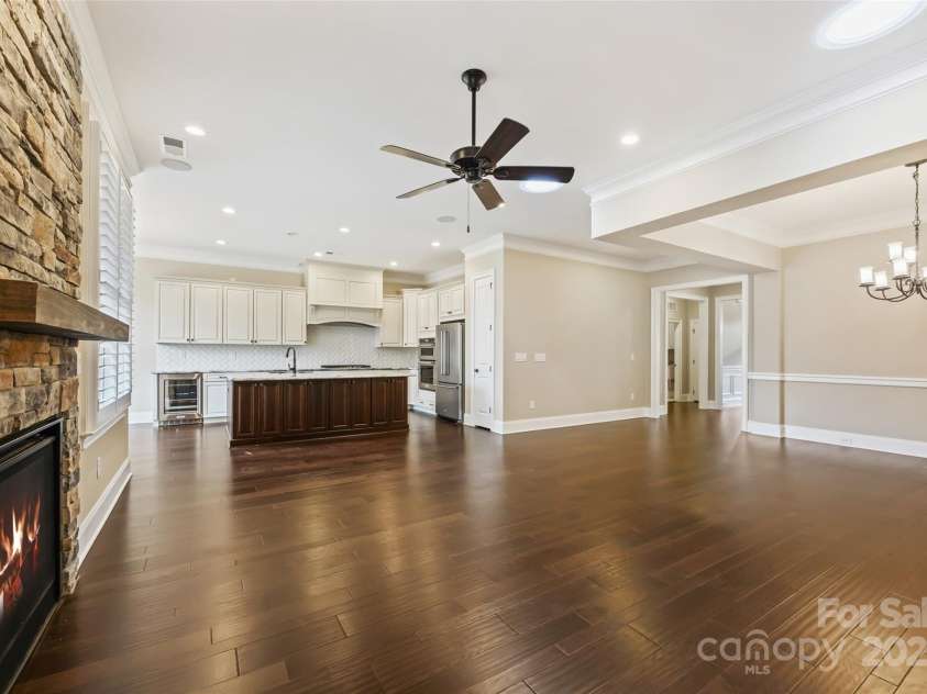 14629 Glen Valley Court, Charlotte, NC 28278.  MLS# CAR4226985, YatesRealty ID 10715. 