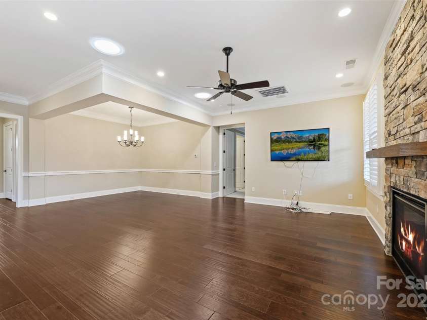 14629 Glen Valley Court, Charlotte, NC 28278.  MLS# CAR4226985, YatesRealty ID 10715. 
