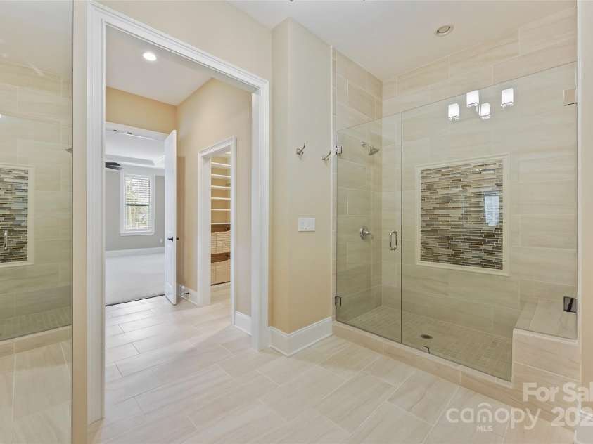 14629 Glen Valley Court, Charlotte, NC 28278.  MLS# CAR4226985, YatesRealty ID 10715. 