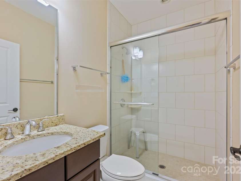 14629 Glen Valley Court, Charlotte, NC 28278.  MLS# CAR4226985, YatesRealty ID 10715. 