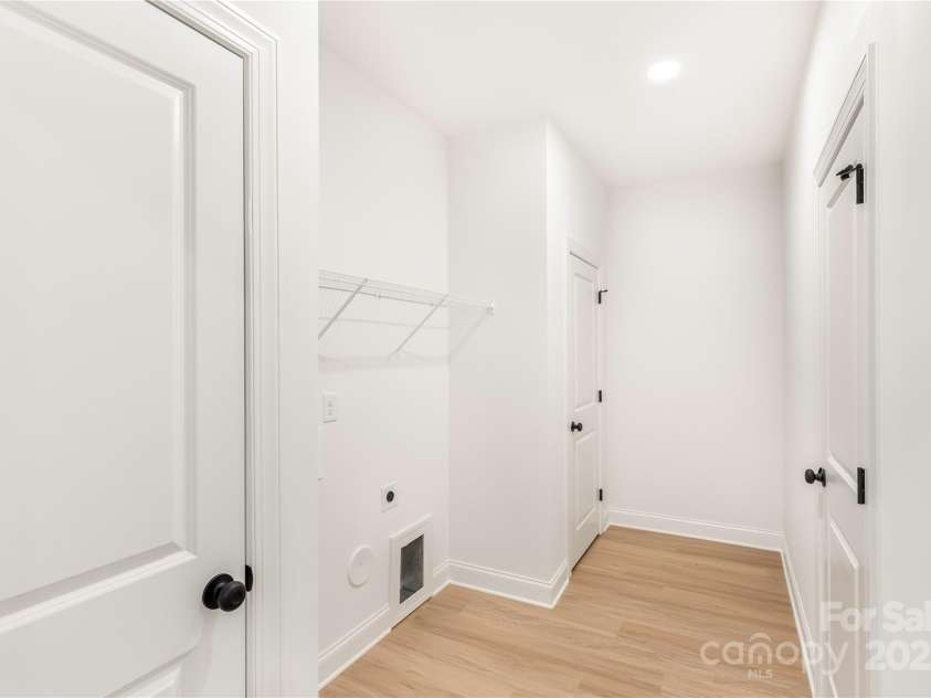 315 Club House Drive, Salisbury, NC 28144.  MLS# CAR4243075, YatesRealty ID 10715. 