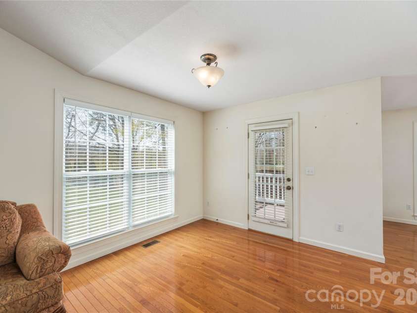 44 Souther Road, Fletcher, NC 28732.  MLS# CAR4357312, YatesRealty ID 10717. Room for a Separate Dining Room Table