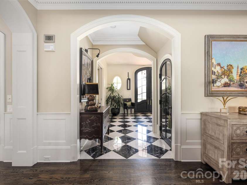 131 The Point Drive, Mooresville, NC 28117.  MLS# CAR4365432, YatesRealty ID 10720. Arched entryway