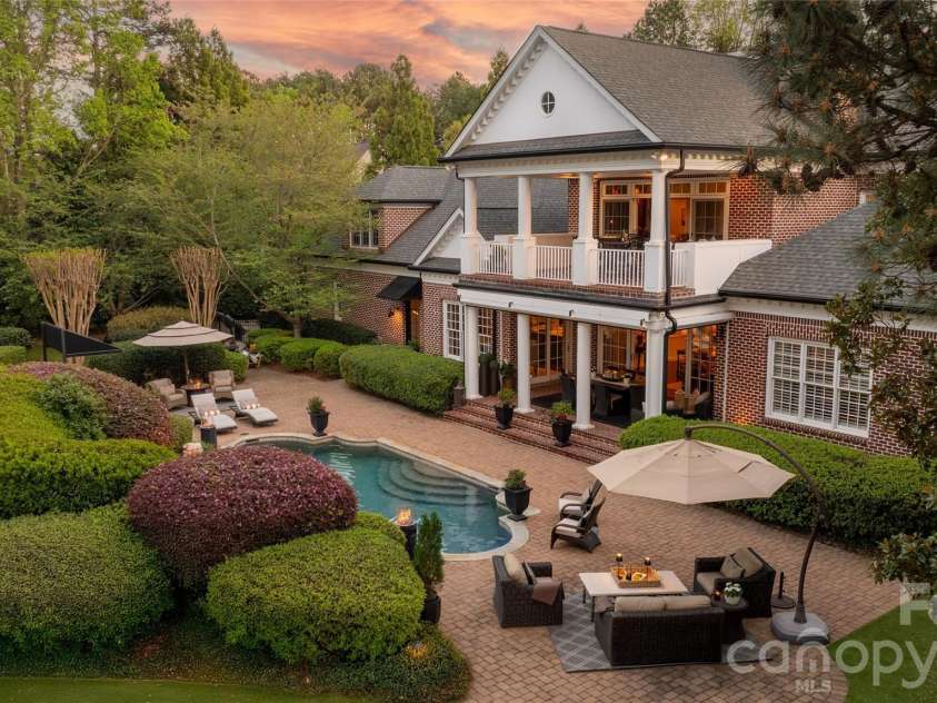 131 The Point Drive, Mooresville, NC 28117.  MLS# CAR4365432, YatesRealty ID 10720. Private oasis