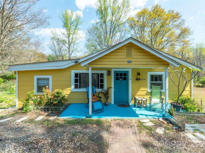 382 Starnes Cove Road, Candler, NC 28715.  MLS# CAR4246519, YatesRealty ID 10721. Front view