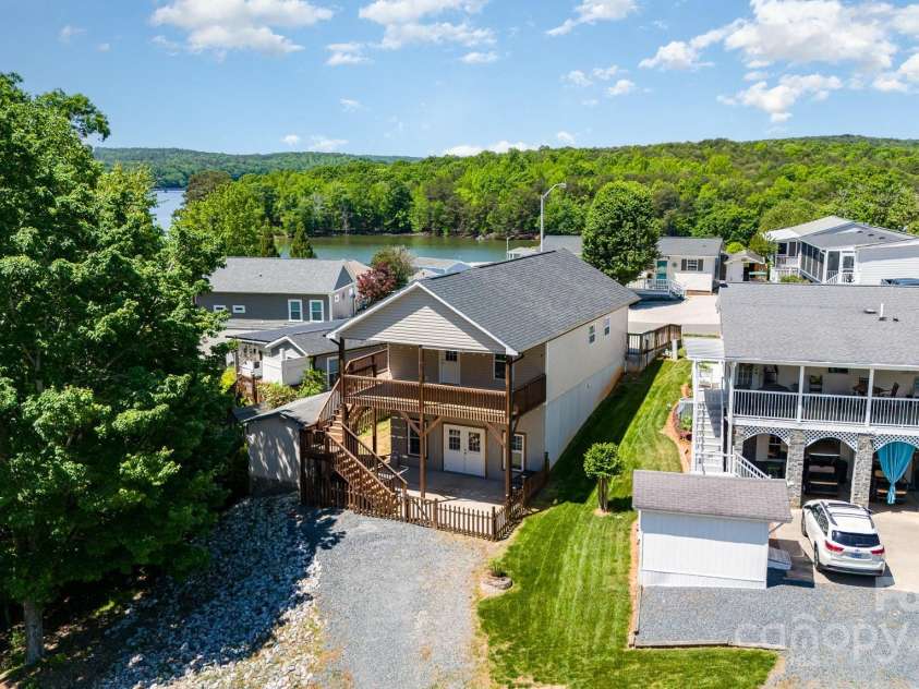 159 Badin Lake Circle, New London, NC 28127.  MLS# CAR4135721, YatesRealty ID 10722. 