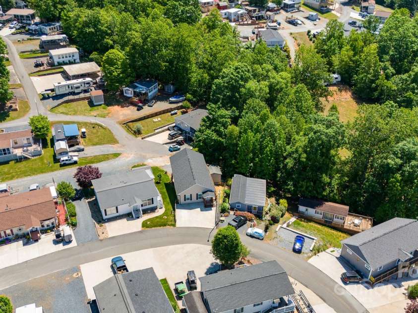 159 Badin Lake Circle, New London, NC 28127.  MLS# CAR4135721, YatesRealty ID 10722. 