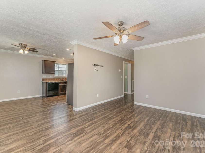 159 Badin Lake Circle, New London, NC 28127.  MLS# CAR4135721, YatesRealty ID 10722. 