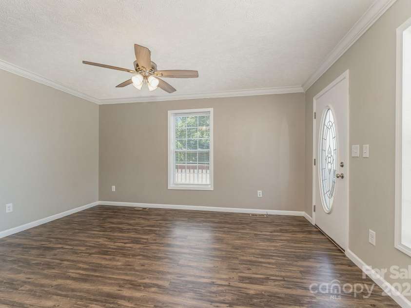 159 Badin Lake Circle, New London, NC 28127.  MLS# CAR4135721, YatesRealty ID 10722. 