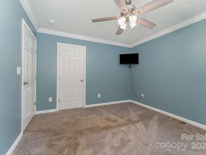 159 Badin Lake Circle, New London, NC 28127.  MLS# CAR4135721, YatesRealty ID 10722. 