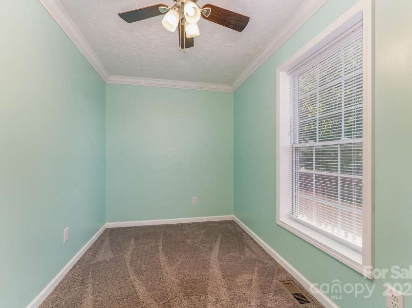 159 Badin Lake Circle, New London, NC 28127.  MLS# CAR4135721, YatesRealty ID 10722. 