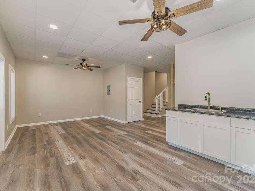 159 Badin Lake Circle, New London, NC 28127.  MLS# CAR4135721, YatesRealty ID 10722. 