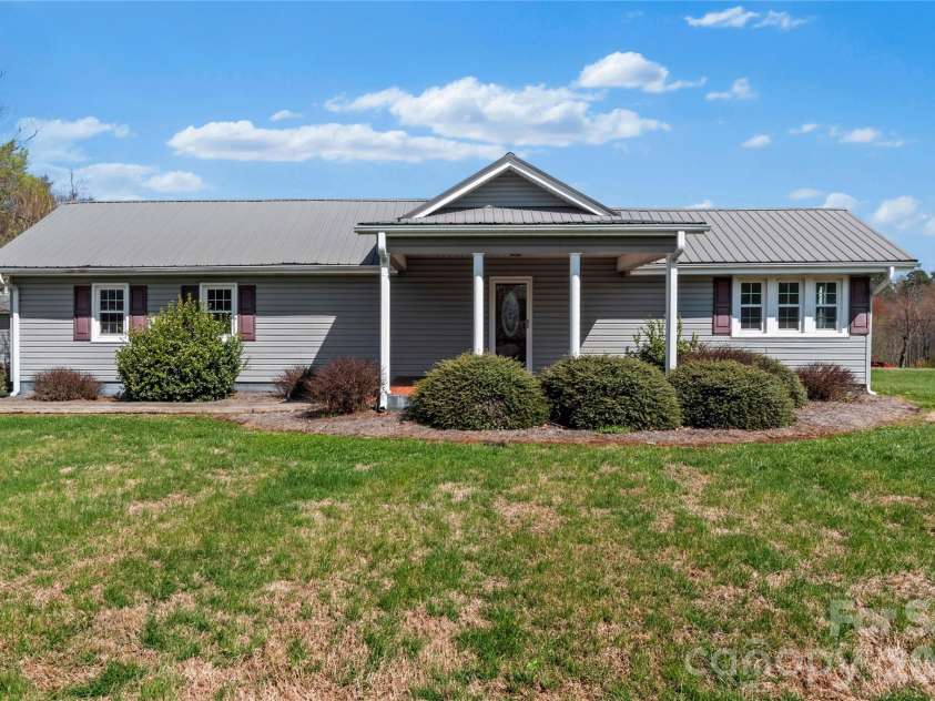 613 Nc 67 Highway, Boonville, NC 27011.  MLS# CAR4358913, YatesRealty ID 10722. 