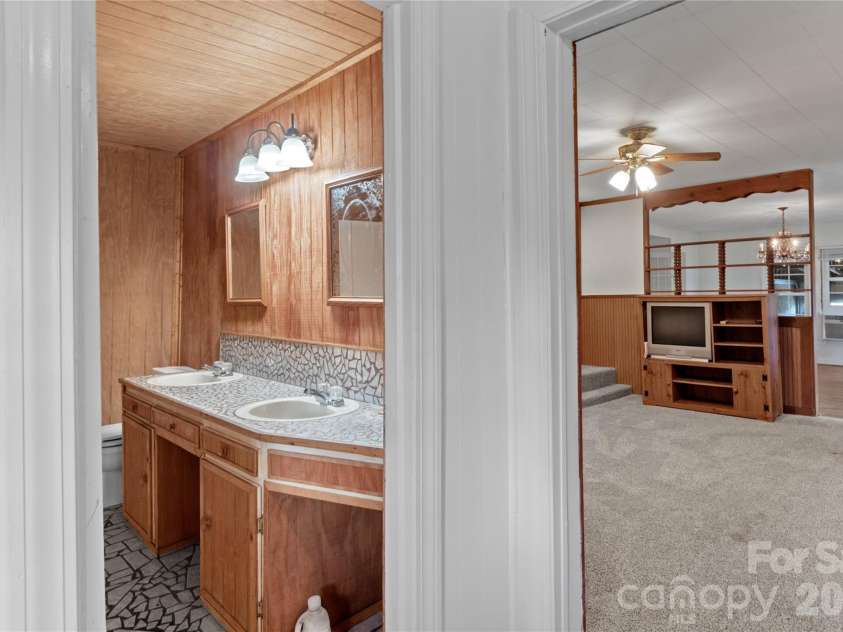613 Nc 67 Highway, Boonville, NC 27011.  MLS# CAR4358913, YatesRealty ID 10722. 