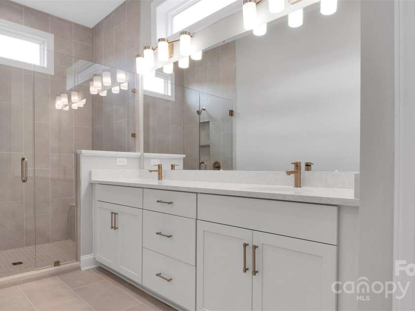 1031 Seven Sisters Avenue, Monroe, NC 28110.  MLS# CAR4185598, YatesRealty ID 10724. Owner's Bath