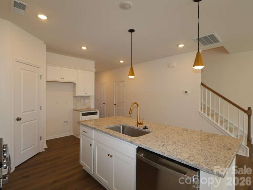 814 Earhart Street, Concord, NC 28027.  MLS# CAR4356079, YatesRealty ID 10724. Kitchen