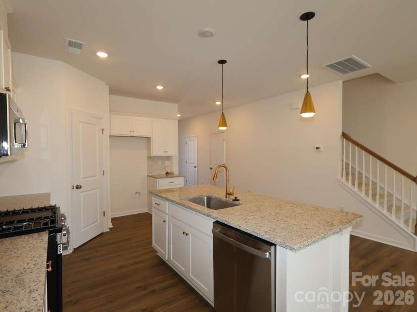 814 Earhart Street, Concord, NC 28027.  MLS# CAR4356079, YatesRealty ID 10724. Kitchen