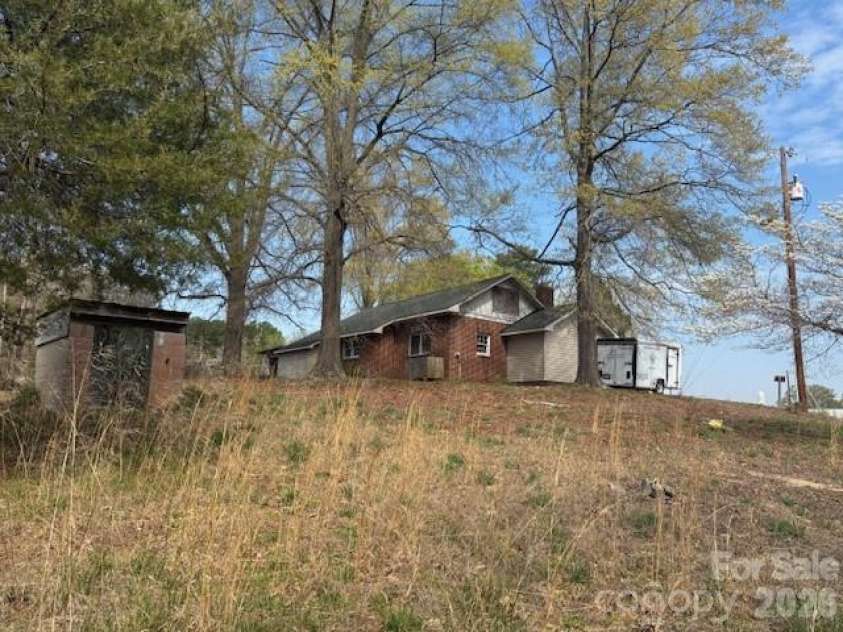2273 Trail Avenue, Kannapolis, NC 28081.  MLS# CAR4361604, YatesRealty ID 10725. View behind house