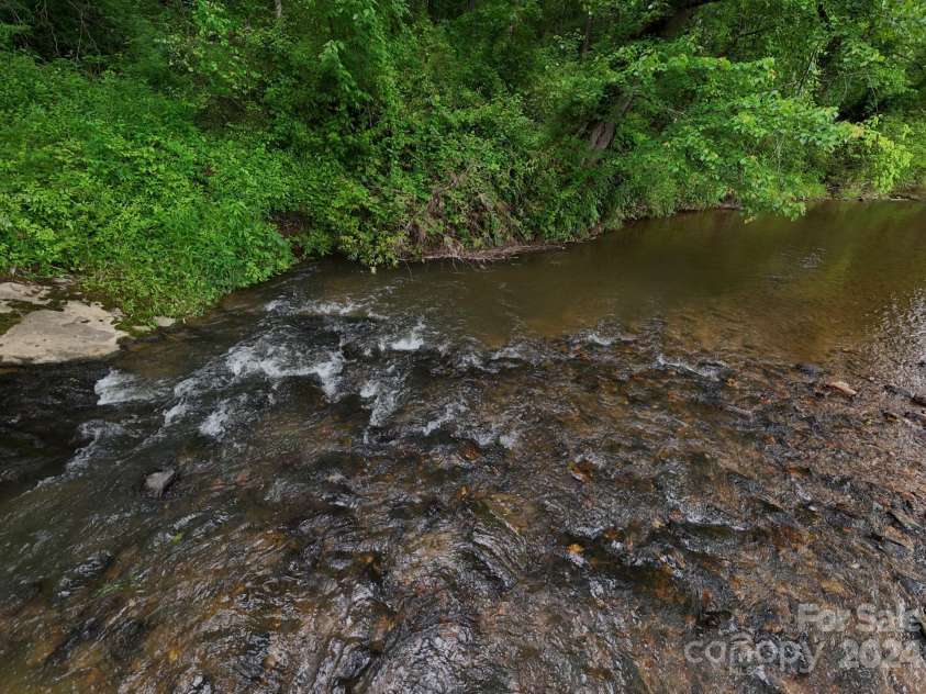 420 Big Hill Drive, Arden, NC 28704.  MLS# CAR4186593, YatesRealty ID 10725. 