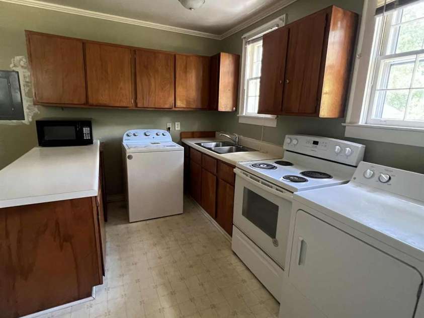 651 Still Street, Chester, SC 29706.  MLS# CAR4287428, YatesRealty ID 10726. 
