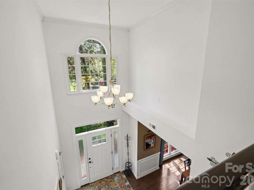 1601 Ivy Bluff Way, Matthews, NC 28105.  MLS# CAR4367318, YatesRealty ID 10727. 