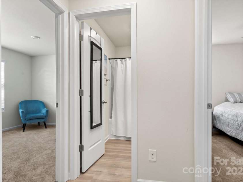 324 Aniston Lane, Shelby, NC 28152.  MLS# CAR4227228, YatesRealty ID 10727. The second full bath is located between the second and third bedrooms.