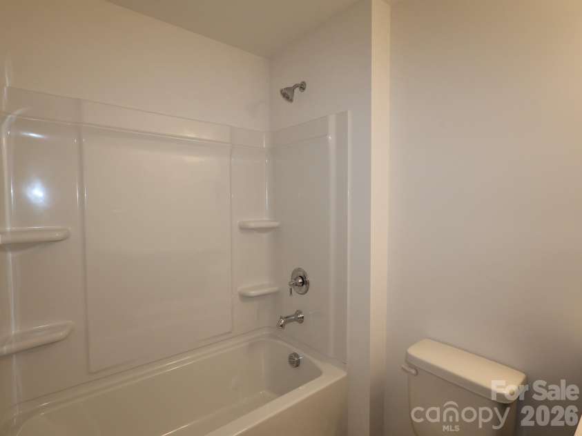 810 Earhart Street, Concord, NC 28027.  MLS# CAR4341293, YatesRealty ID 10729. Secondary bathroom