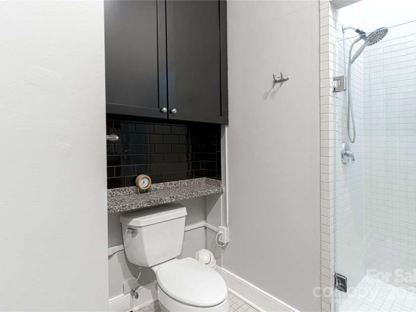 710 Trade Street, Charlotte, NC 28202.  MLS# CAR4304534, YatesRealty ID 1073. 