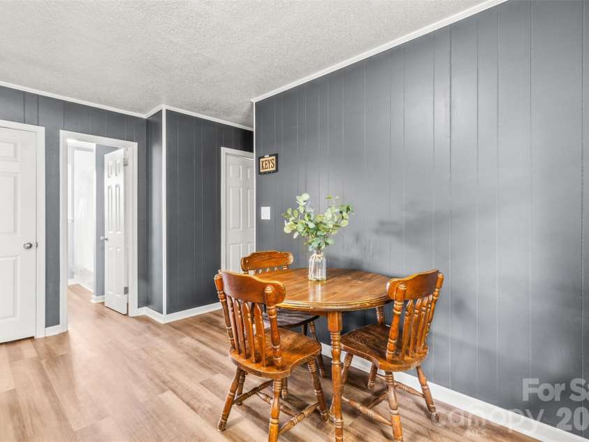 507 JC Dellinger Road, Cherryville, NC 28021.  MLS# CAR4366057, YatesRealty ID 10730. 