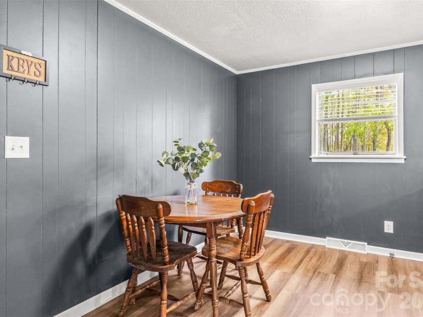 507 JC Dellinger Road, Cherryville, NC 28021.  MLS# CAR4366057, YatesRealty ID 10730. 