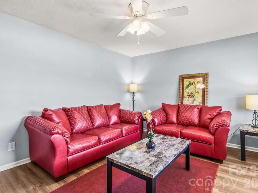 507 JC Dellinger Road, Cherryville, NC 28021.  MLS# CAR4366057, YatesRealty ID 10730. 
