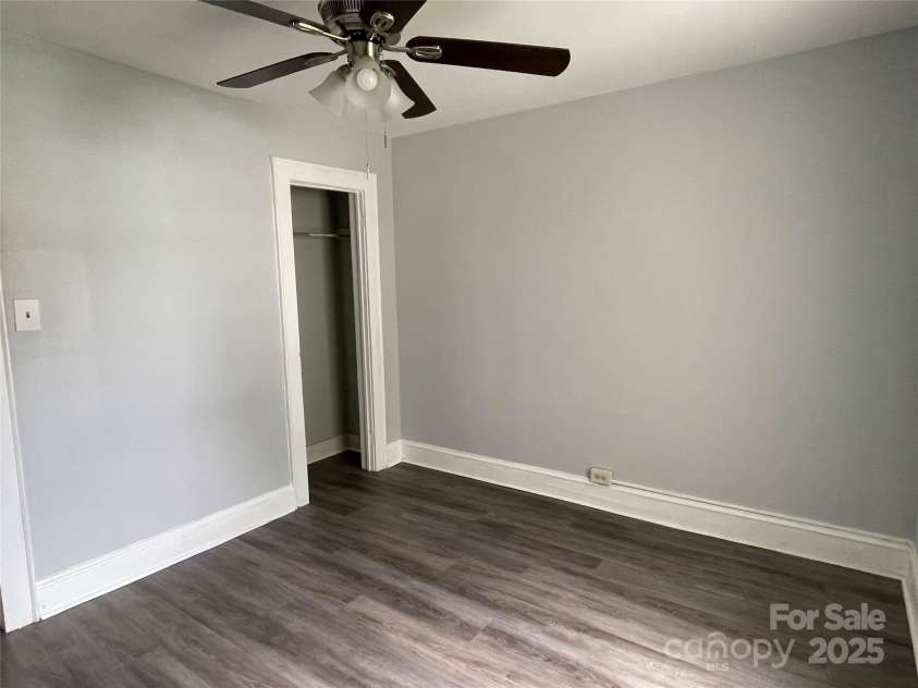 106 Gibbs Street, Dallas, NC 28034.  MLS# CAR4298003, YatesRealty ID 10734. 