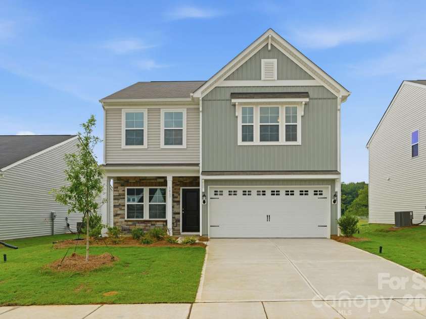1657 Piper Creek Avenue, Newton, NC 28658.  MLS# CAR4333409, YatesRealty ID 10734. 
