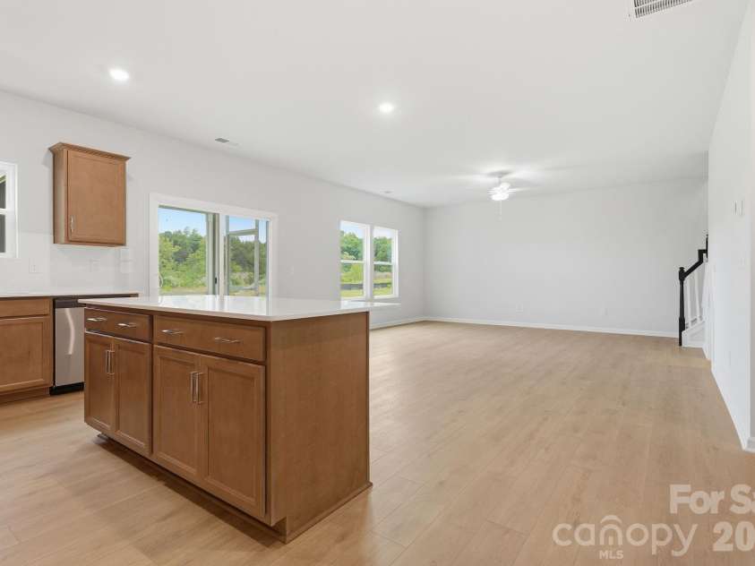 1657 Piper Creek Avenue, Newton, NC 28658.  MLS# CAR4333409, YatesRealty ID 10734. 