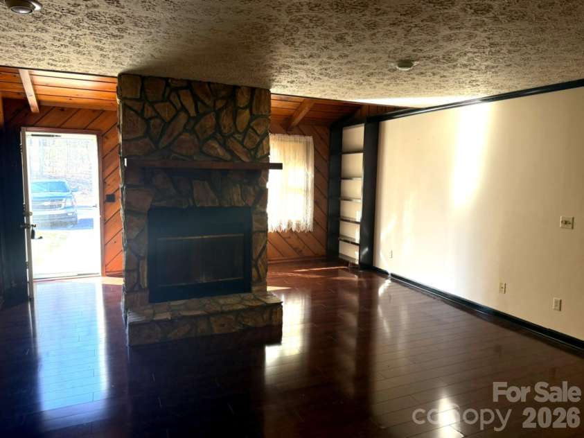 14 Stonelake Drive, Granite Falls, NC 28630.  MLS# CAR4342258, YatesRealty ID 10736. 