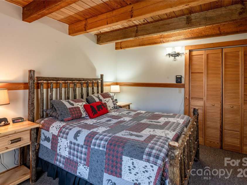 301 Bailey Avenue, Bryson City, NC 28713.  MLS# CAR4254420, YatesRealty ID 10736. 