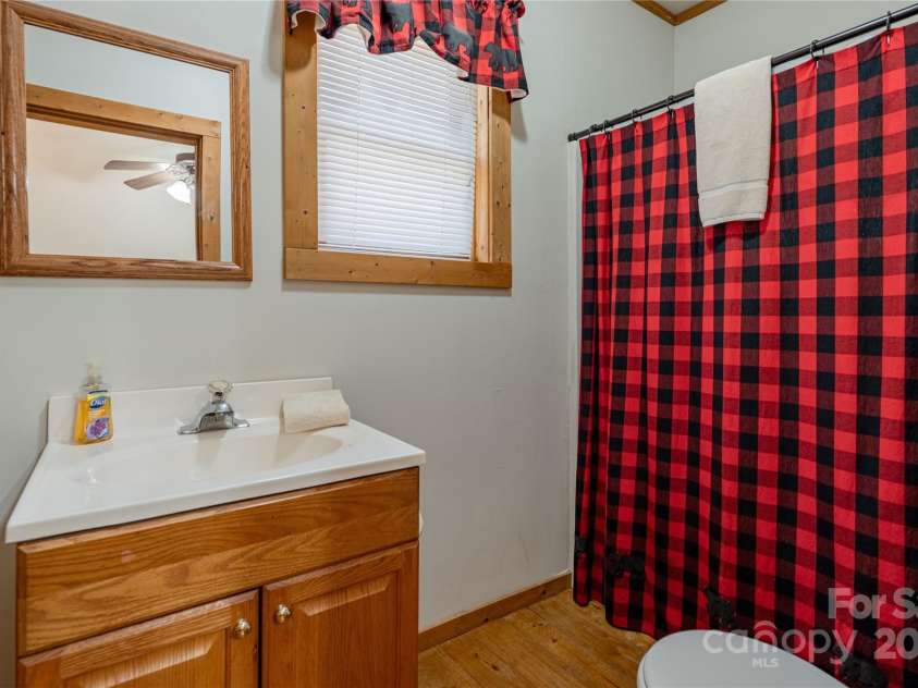 301 Bailey Avenue, Bryson City, NC 28713.  MLS# CAR4254420, YatesRealty ID 10736. 