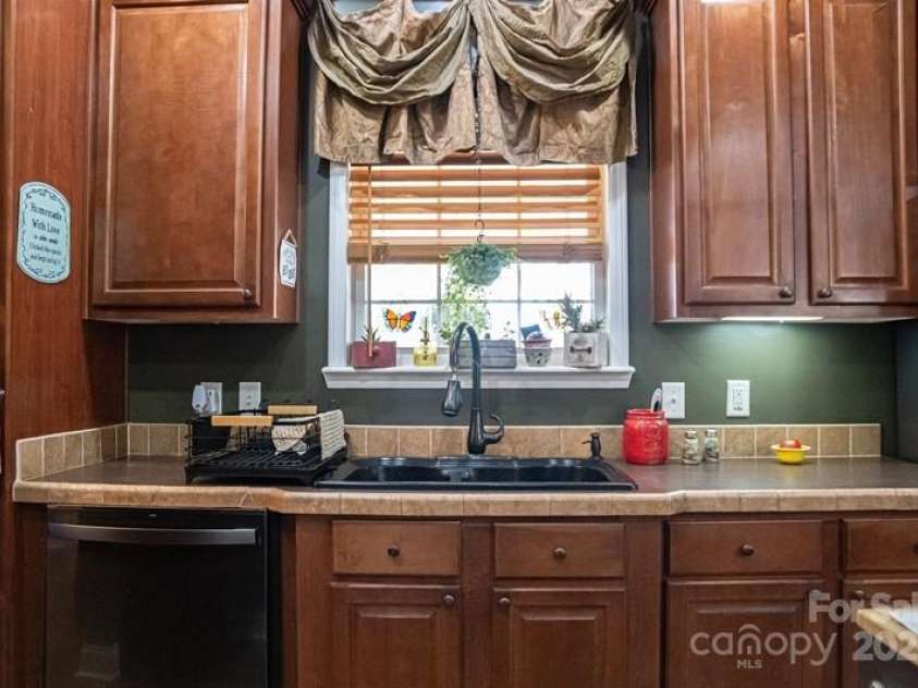 5562 Jenkins Road, Morganton, NC 28655.  MLS# CAR4252059, YatesRealty ID 10737. 