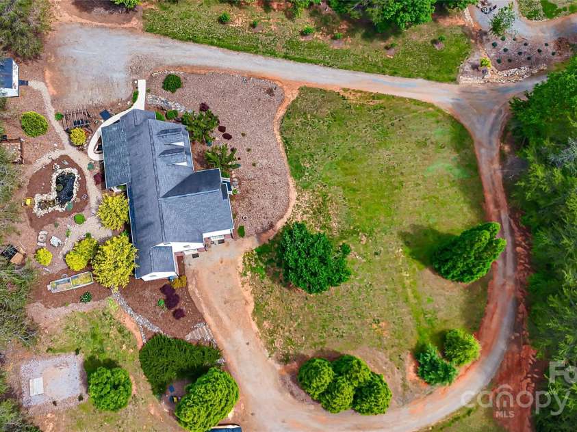 5562 Jenkins Road, Morganton, NC 28655.  MLS# CAR4252059, YatesRealty ID 10737. 