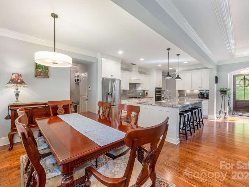 1010 Nutall Oak Lane, Belmont, NC 28012.  MLS# CAR4255275, YatesRealty ID 10738. 