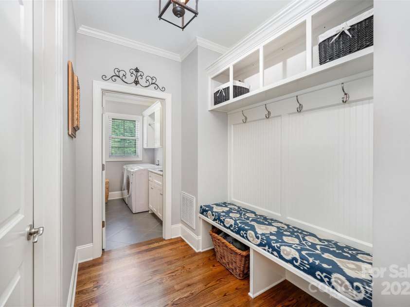 1010 Nutall Oak Lane, Belmont, NC 28012.  MLS# CAR4255275, YatesRealty ID 10738. 