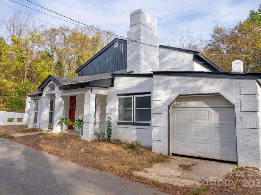 383 Camden Court, Concord, NC 28027.  MLS# CAR4255524, YatesRealty ID 10743. 